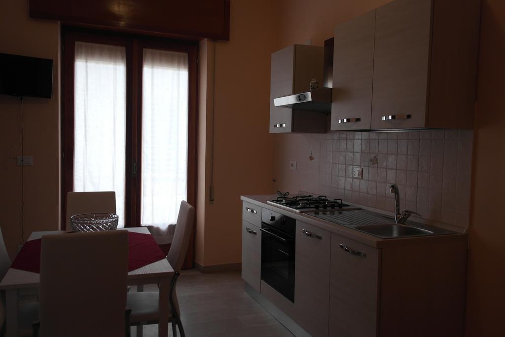 Appartamenti Naxos Giardini Naxos Bagian luar foto